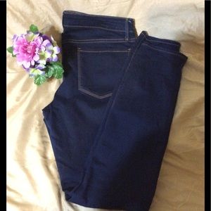 Woman Old navy rock star Jeans